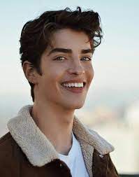 His full name is manuel ríos fernández. Freckled Smile Homens Bonitos Meninos Bonitos Retrato