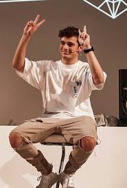 Elia Bravo (elirosa2)