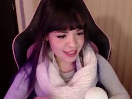 Two famous teenage british esports stars qualified for both the solo and duos events meaning they could be taking. Who Is Danyan Cat Mexican Youtuber Stars At Fortnite World Cup Finals The Independent The Independent