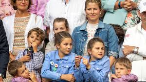 This encouraged her to play more tennis and to be the best. Wimbledon 2021 Roger Federer Spills On Sad Family Dilemma