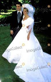 Mariah matilda kennedy cuomo, gemella di cara ethel; Andrew Cuomo Kennedy Kerry Kennedy Photo Kerry Kennedy And Andrew Cuomo Wedding Photo By John Barrett Globe Photos Kennedy Photo Celebrity Weddings Kennedy