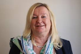 Orsingen-Nenzingen: Neun Bürgermeisterkandidaten im Video-Interview: Sieben  Fragen an die Bewerber um das Amt in Orsingen-Nenzingen