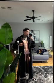 Strip4Jon 🌟 .06 @Strip4Jon - Twitter Profile | Instalker