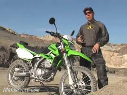 Four stroke, single cylinder, dohc, 4 valve. 2009 Kawasaki Klx250s Motorcycle Review Youtube
