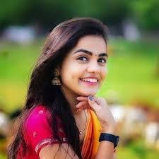 Avantika Sharma's Instagram, Twitter & Facebook