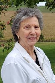 Barbara Ledbetter's Instagram, Twitter & Facebook