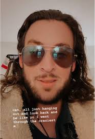 Fantasizing about the day where I’ve “made it” #hopes #dreams #belief  #dreamer #dreaming #pushing #battling #beingreal #fantasizing #will #artist  #musician #jeremiahjames