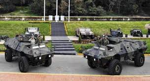 El ejército nacional de colombia (enc) es la fuerza militar terrestre legítima que opera en la república de colombia. El Ejercito De Colombia Recibira 114 Vehiculos Blindados M1117 Asv Ex Us Army Noticias Defensa Defensa Com Colombia
