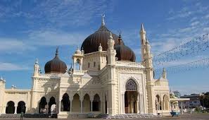 Along with the petronas twin towers, menara kuala lumpur is easily malaysia's most recognizable and popular landmark. 41 Malaysia Tourist Attractions 2021 Major Attractions Sightseeing