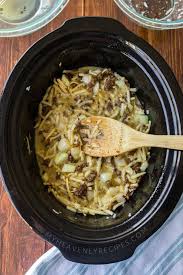 Slow cooker buffalo chicken (4 pointsplus) 2. Crockpot Breakfast Casserole W Sausage