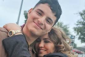 Fundraiser for Christopher Wells by Marisa Rodriguez : Help David Rodarte