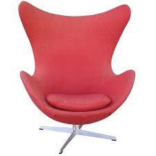 Is it worth the cost? Original Arne Jacobsen Egg Chair In Original Upholstery Fritz Hansen For Sale At 1stdibs