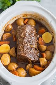 This Slow Cooker Pot Roast Has Such Incredible Flavor And The Best Gravy Creamy Potatoe Roast Beef Recipes Slow Cooker Roast Beef Roast Beef Crock Pot Recipes