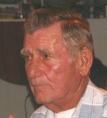 Linda Mateer's Instagram, Twitter & Facebook