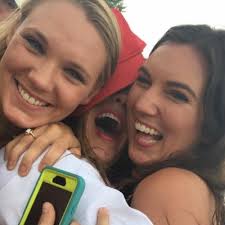 Haley Shook (@halesshook)