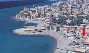Am strand relaxen, wandern entlang der küste, durch altstädte bummeln bucht einen urlaub nach ligurien & entdeckt eine region voller schönheit. Casa Tritone Wohnung In Genoa Liguria Italien