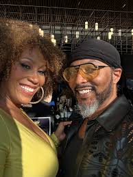 A huge thank you to @jewlyhight and @npr for this wonderful feature and the  Biscuits & Banjos love! Check out the full story at the link in my bio.