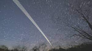 What elon musk's 42,000 satellites could do to earth. Fliegendes Internet Elon Musk Forciert Sein Starlink Projekt
