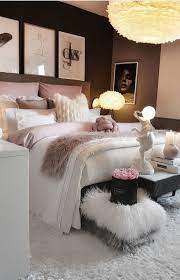 54 Modern And Small Bedroom Interior Design Ideas Page 9 Of 54 Evelyn S World My Dreams My Colors And My Life Bedroom Interior Classy Bedroom Bedroom Decor For Women