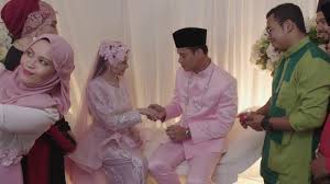 Serapah darah bulan madu episode 3 full episode. Highlight Episod 2 Cinta Lemon Madu Youtube