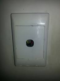 Hold the light switch guard with the arrows facing upward and push up on the front cover. Solved How To Remove Flush Light Switch Cover With No Screws Experts Exchange