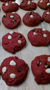 Che nom buat bulat kecil diameter anggaran 2cm. Resepi Biskut Red Velvet Rangup Pawtaste Com