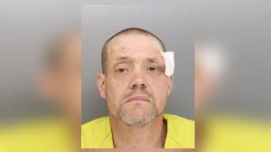 Judge sets $150K bond for suspect in deadly stabbing; victim identified