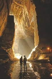 Around the 1870s, during the great western expansion, prospectors traveled to the area in search of gold and silver in this small colorado town. Italians Opening New Portal To Yule Quarry In Marble Aspentimes Com