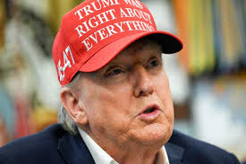 Alaska volcano plume reaches northern Canada