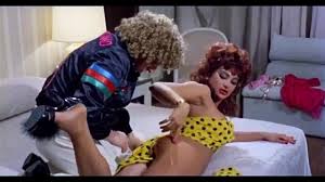 ) buona come il pane. Paulo Roberto Cotechino Massaggia La Fidanzata Carmen Russo Dailymotion Video