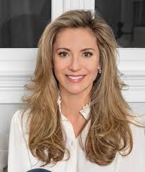 Bonnie Murray's Instagram, Twitter & Facebook