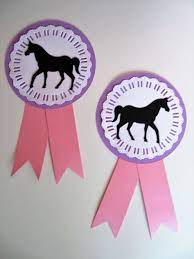 Neem een stuk karton van een witte doos. 390 Ideeen Over Paarden Knutsels Voor Kinderen Paard Knutselen Knutselen Voor Kinderen Voor Kinderen