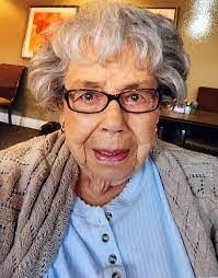 Freida Bowers's Instagram, Twitter & Facebook