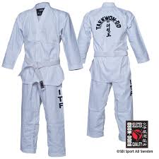 Система itf состоит из шести цветных поясов; Dobok Dlya Thekvondo Itf To San Budo Nord Kupit V Novovolynske