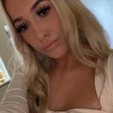 Stream Chloe Robinson