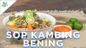 Sop kambing bening merupakan salah satu varian yang banyak terdapat di indonesia. Resep Sop Kambing Bening Youtube