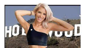 Es ist ungewöhnlich dass oksana kolenitchenko diesmal selbst die kamera hält. Goodbye Germany Vox Oksana Kolenitchenko Opens A Club In Hollywood Even The Superstars Are Coming Archyde