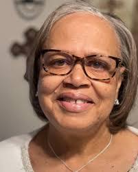 Vicki Clifton's Instagram, Twitter & Facebook