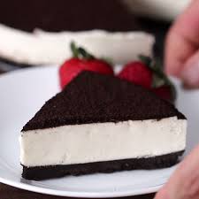No Bake Cookies And Cream Cheesecake Recipe By Tasty Recipe Cookies And Cream Cheesecake Yummy Food Desserts