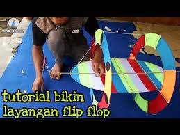 How To Make Kite Flip Flop Cara Membuat Layangan Flip Flop Youtube Di 2020 Layang Layang Entertainment Seni Kertas