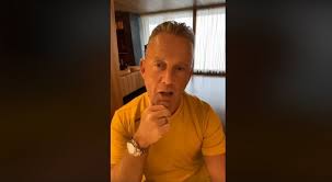 He has been married to réka rubint since september 5, 2002. Toth Gabi Is Reagalt Schobert Norbi Anyakat Celzo Durva Beszolasara