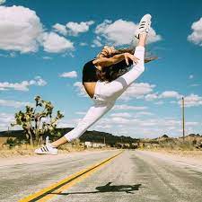 New videos added every day! Pin By Jana On Abs Workouts Dance Photography Poses Dance Photography Dancer Photography