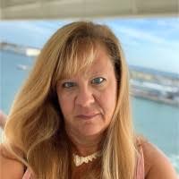 20+ "Dee Christensen" profiles