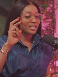 As a woman, what would you do if your husband say he doesn't like your  style of makeup?