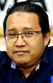 We bring you this movie in multiple definitions. Aku Nazmi
