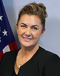 Michelle Sisk's Instagram, Twitter & Facebook