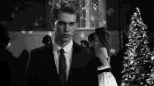 Austin butler is trading his carrie diaries leather jacket for a pair of elf ears to star in shannara, mtv's new fantasy series, variety confirmed monday. Austin Butler The Carrie Diaries Gifs Tenor