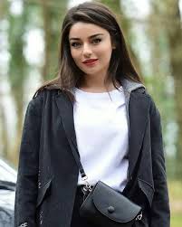 Çağla şimşek (elveda derken) 23. Ayca Aysin Turan