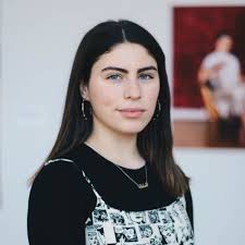 Chloe Warren Email & Phone Number