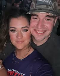 Megan Lambert McLaughlin (@meganlmclaughlin) • Instagram photos and videos